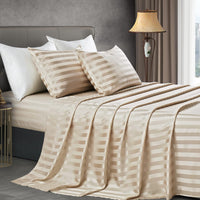 Beige Gestreift